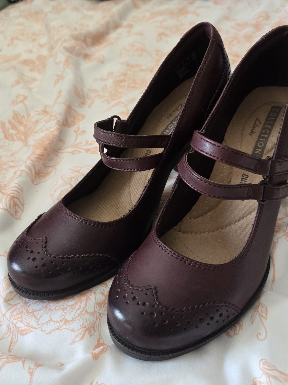 Clarks Collection Burgundy Mary Jane Heels